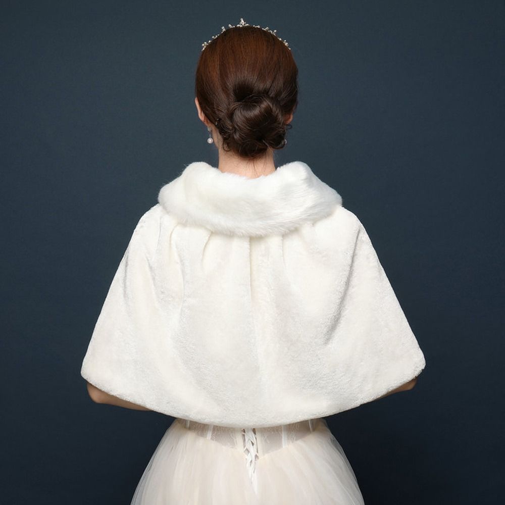 화이트 여성용 겨울 두꺼운 플러시 랩 숄 팔꿈치 길이  - Winter Clothing Online 리뷰 및 가격